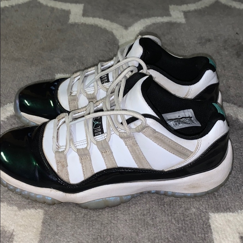 jordan 11 low